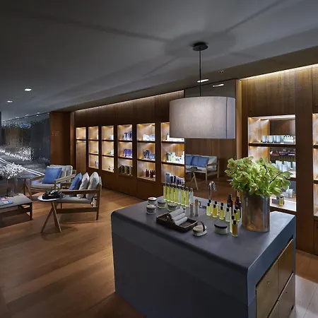 Mandarin Oriental, Ξενοδοχείο Μιλάνο