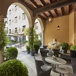 호텔 Mandarin Oriental, 5*