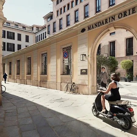 Mandarin Oriental, Hotel